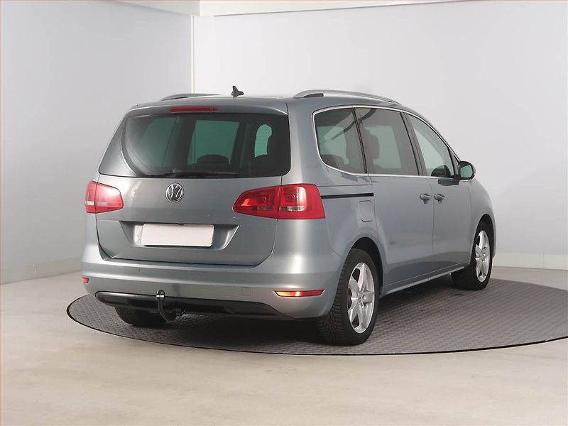 Volkswagen Sharan (2013) 2.0 TDI BMT, Kůže, Navi - fotka 5 z 18