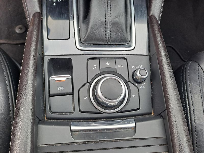 Mazda 6 (2016) 2.2 4x4 SKYACTIV 129 KW - fotka 23 z 31