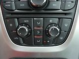 Opel Astra (2013) 1.4T, ČR, Klima - náhled 18