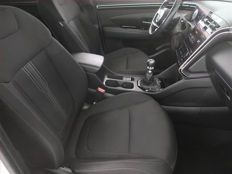 Hyundai Tucson (2021) 1.6 CRDi - fotka 9 z 22
