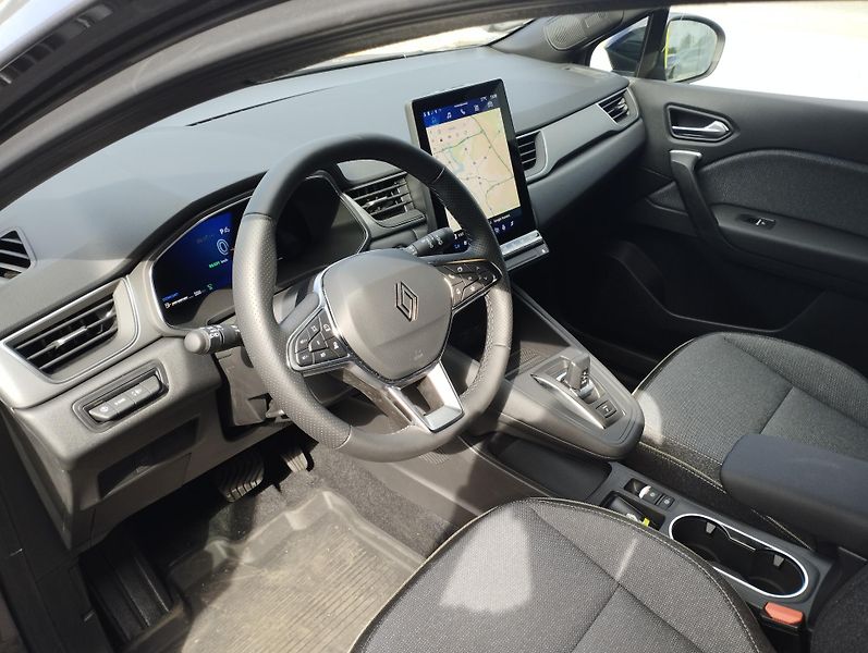 Renault Symbioz (2026) Techno full hybrid E-Tech 160 - fotka 5 z 5
