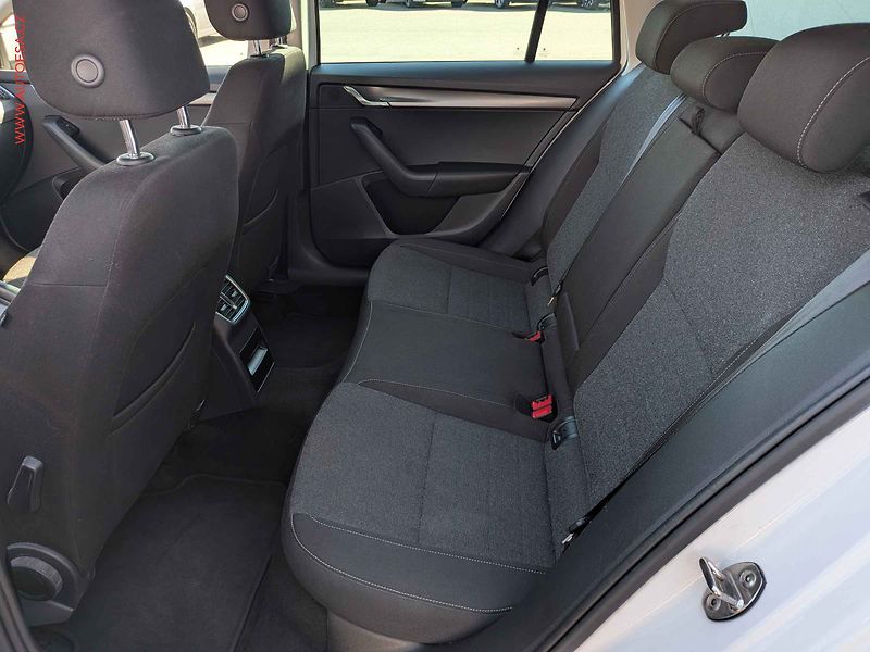 Škoda Octavia (2019) 2.0 TDi, Soleil, DSG - fotka 10 z 23