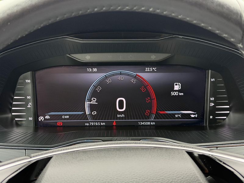 Škoda Superb (2022) 2.0 TDi 110 kw/tažné/DPH - fotka 23 z 25
