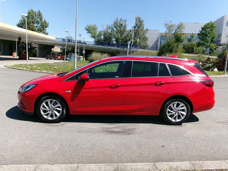 Opel Astra (2017) 1.4 T AUTOMAT  ÚPRAVA ZTP - fotka 2 z 18
