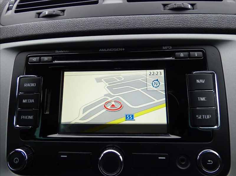 Škoda Octavia 2,0 TDI,4x4,Xenon,Elegance Edi - fotka 29 z 53
