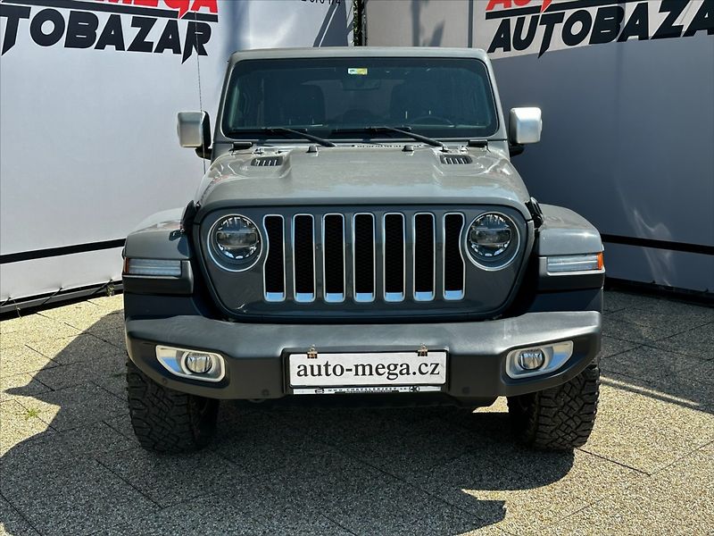 Jeep Wrangler 2,0 SAHARA-OVERLAND-CZ-HARDTOP - fotka 2 z 8