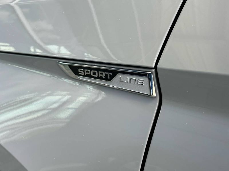 Škoda Kodiaq (2020) 1.5 TSI Sportline - fotka 15 z 33