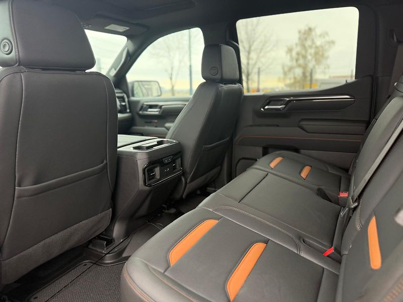 GMC Sierra (2025) AT4 - fotka 8 z 12