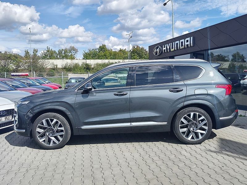 Hyundai Santa Fe 2.2 CRDI/142kW Luxury DCT 4x4 - fotka 8 z 39