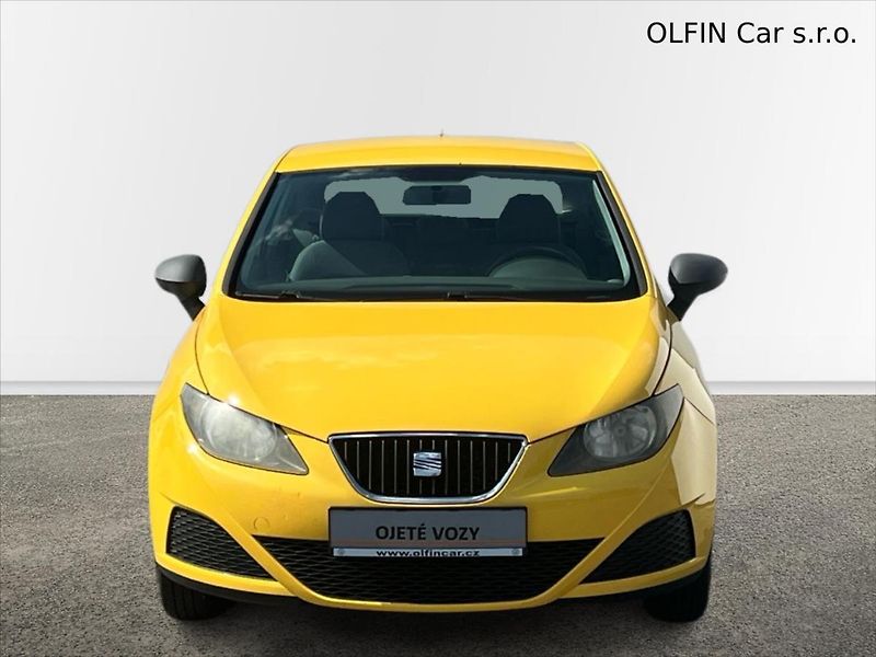 Seat Ibiza 1,2 i 12V 3dvéřová - fotka 4 z 23