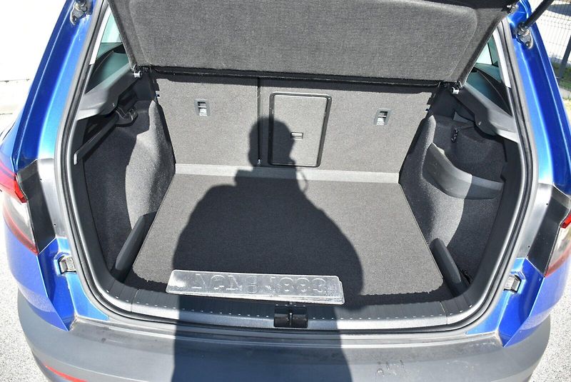Škoda Karoq (2020) 125 let 1.5 TSI 110kW - fotka 27 z 33