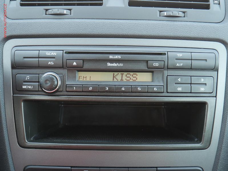 Škoda Octavia (2012) 1.6 MPi, ČR, Active, TZ - fotka 12 z 14