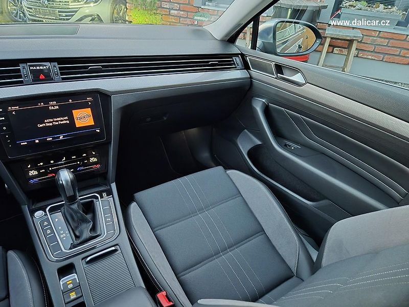 Volkswagen Passat Variant (2021) 2.0TDI 147kW ALLTRACK DSG 4X4 - fotka 34 z 56
