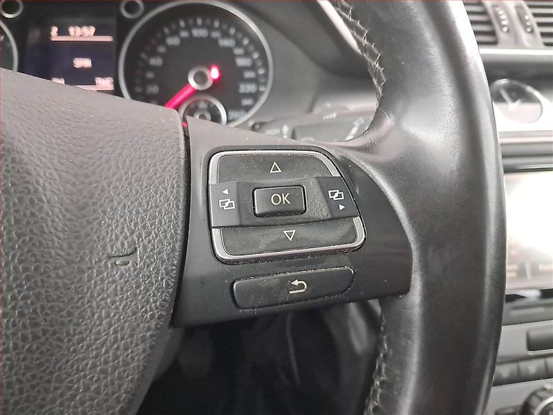 Volkswagen Passat (2012) Comfortline 2.0 TDI, 4X4 - fotka 17 z 20