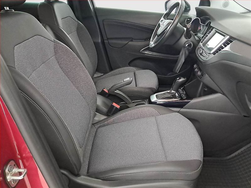 Opel Crossland X (2024) Elegance 1.2 Turbo, Automat - fotka 9 z 19