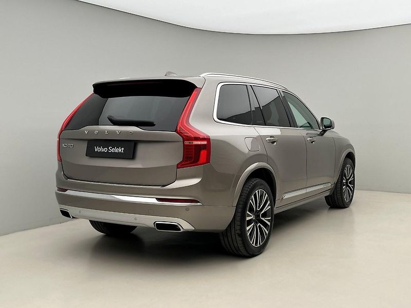 Volvo XC90 B5 AWD INSCRIPTION 7 MÍST - fotka 13 z 49