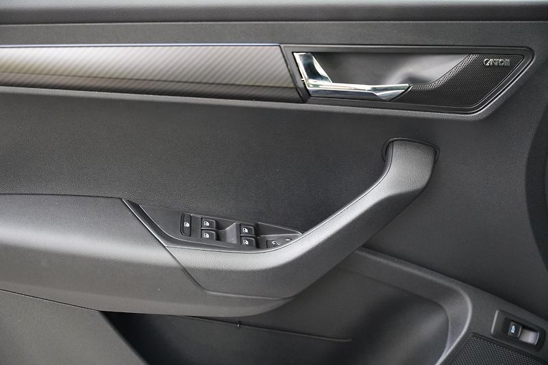 Škoda Karoq - fotka 12 z 30