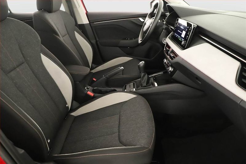 Škoda Kamiq (2026) 1.0 TSI, TOP SELECTION, DPH - fotka 7 z 13