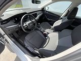 Škoda Octavia 2,0 TDI Combi Ambition Plus - náhled 4