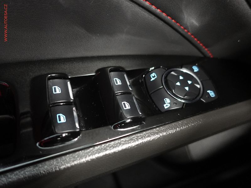 Ford Mondeo (2018) 2.0TDCI 4x4, 2.maj,ČR, AT - fotka 14 z 23