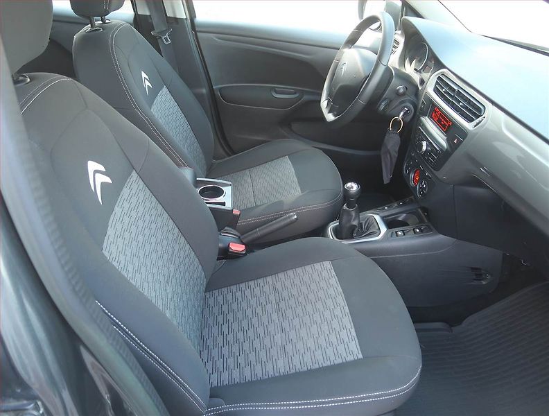 Citroën C-Elysée (2014) 1.2 VTi, Tempomat - fotka 9 z 17