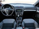 Škoda Octavia (2006) 2.0 TFSi, RS - náhled 8