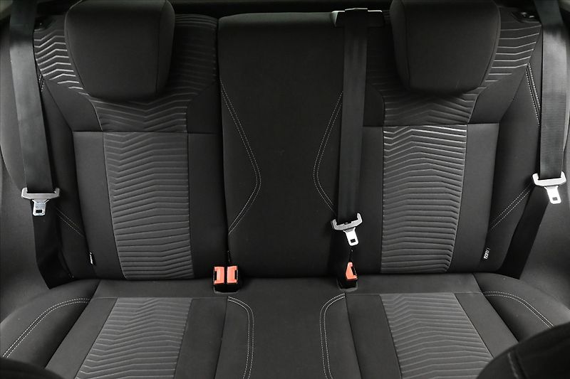 Ford Fiesta 1,0 EcoBoost 74kW Titanium Ser - fotka 25 z 28