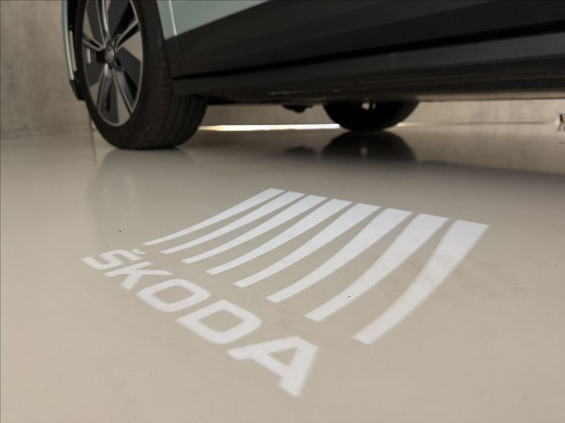 Škoda Enyaq 80 LED Matrix Assist Tepelko - fotka 48 z 50
