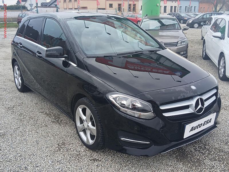 Mercedes-Benz Třídy B (2016) 1.6i B180, ČR, AC, výhřev sed - fotografie inzerátu