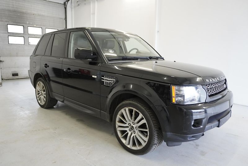Land Rover Range Rover Sport 3,0 TDV6 4WD AUTOMAT - fotka 3 z 39