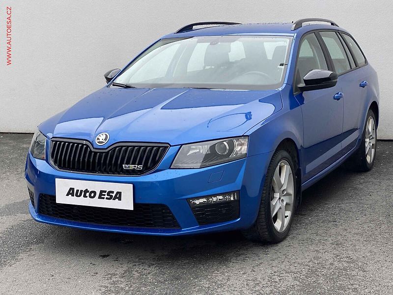 Škoda Octavia (2013) 1.6 TDi, ČR, Elegance, bixen - fotka 3 z 17