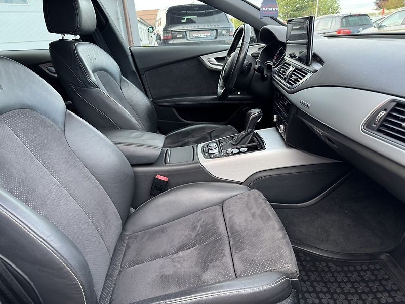 Audi A7 (2015) 3.0TDi Quattro S-Line Bose - fotka 17 z 50
