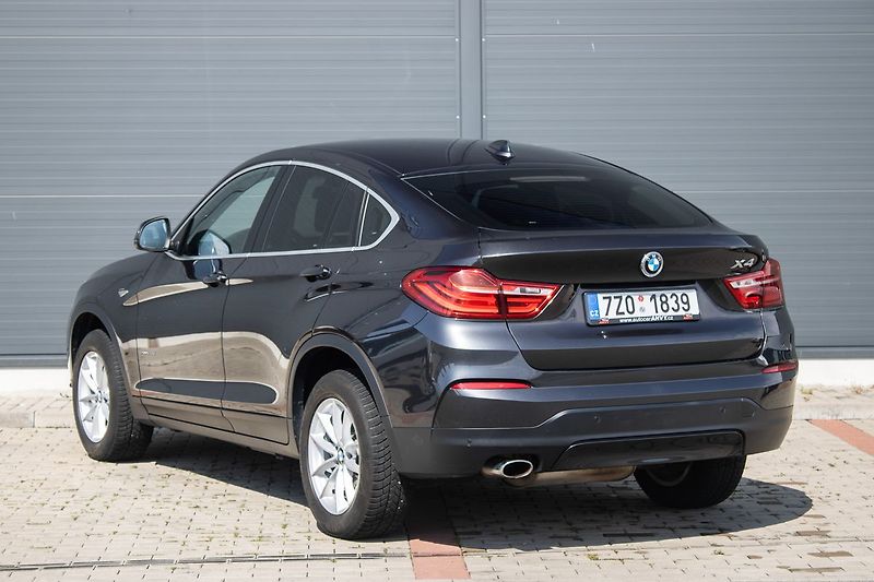 BMW X4 - fotka 7 z 28