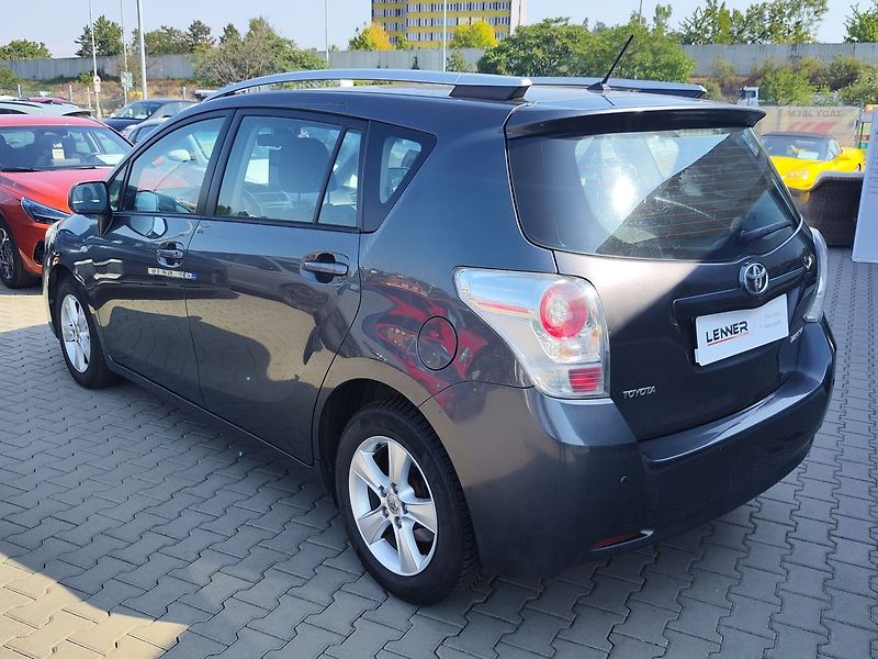 Toyota Verso 1.8 VVT-i / 108kW - fotka 7 z 25