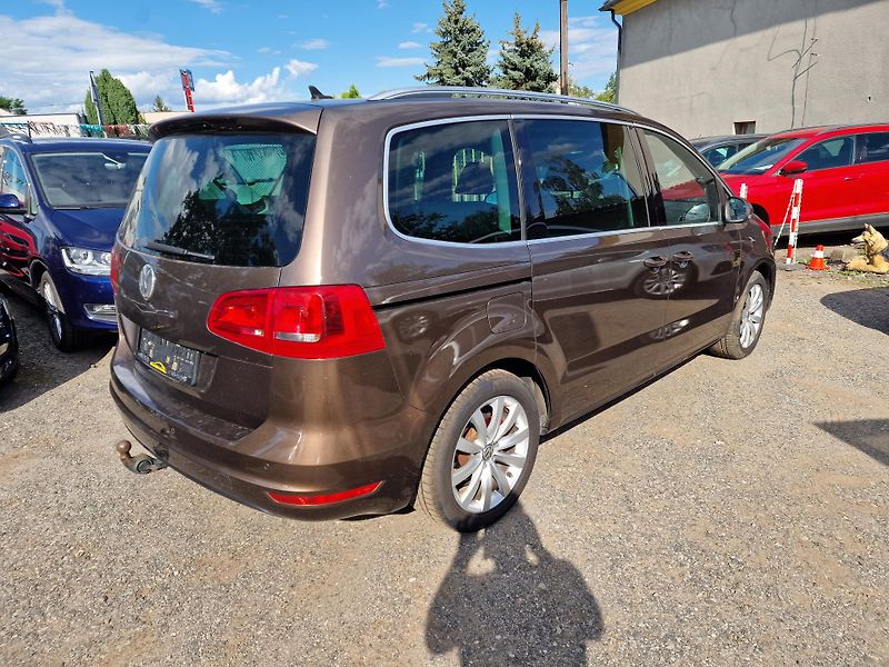 Volkswagen Sharan 2,0TDI 4x4 103KW HIGHLINE  - fotka 4 z 20