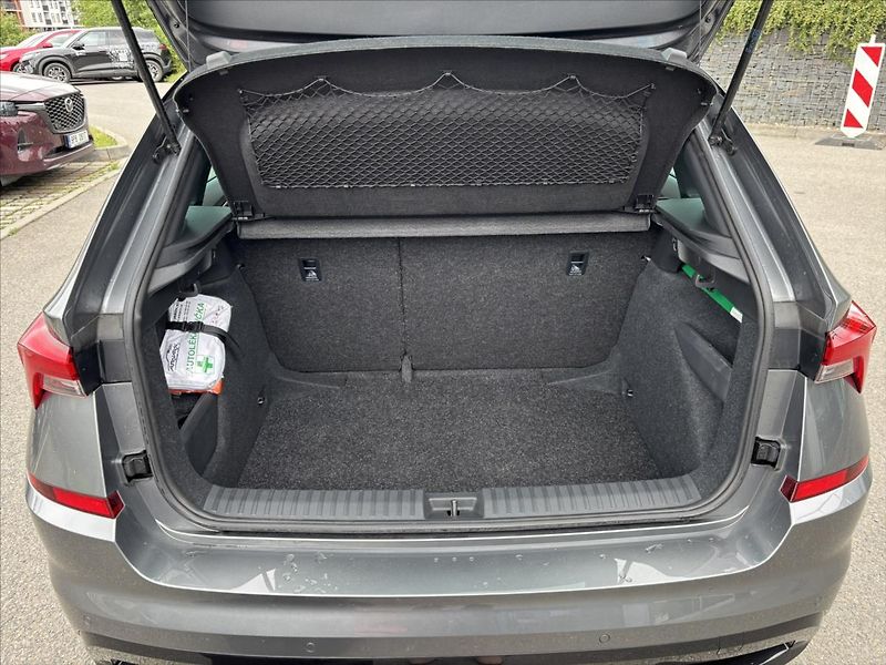 Škoda Kamiq 1,0 Monte Carlo ZÁRUKA PANORAM - fotka 15 z 43