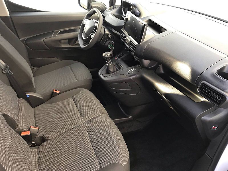 Peugeot Partner (2025) Furgon L1 650 1,5 BlueHDi S&S - fotka 6 z 7
