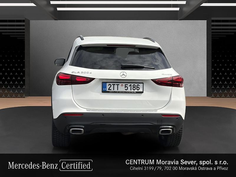 Mercedes-Benz GLA 200d 4MATIC, CZ, 1.majitel - fotka 4 z 16