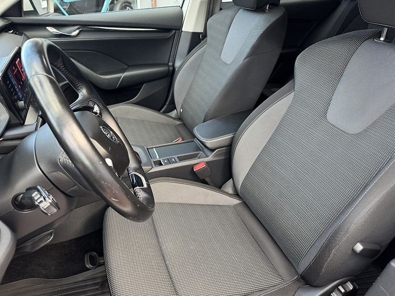 Škoda Octavia (2020) 2.0TDi LED Digi Klima - fotka 25 z 50
