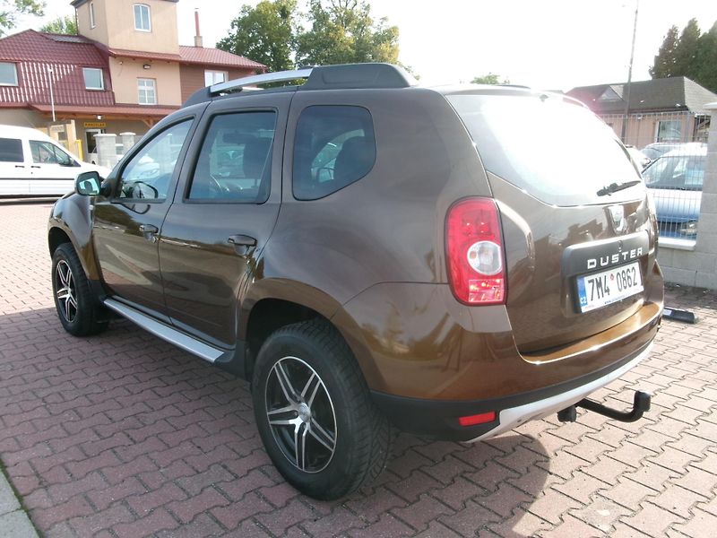 Dacia Duster 1,6 16V KLIMA 4X4 PRESTIGE  - fotka 5 z 28