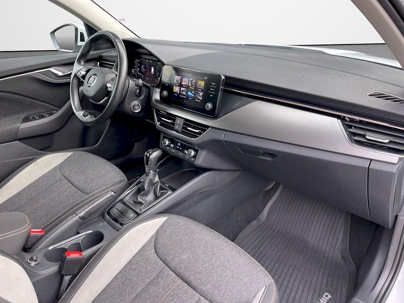 Škoda Kamiq (2022) 1.0 TSI 81 kW DSG Style Plus - fotka 22 z 33