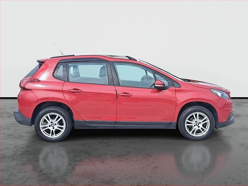Peugeot 2008 (2019) 1.2 PureTech, Serv.kniha - fotka 6 z 17