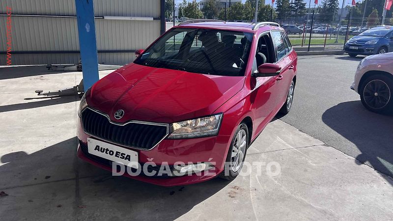Škoda Fabia (2021) 1.0TSi, ČR, Ambition, AC - fotka 1 z 3