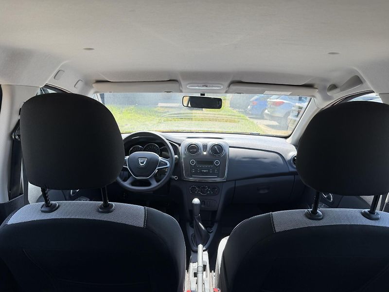 Dacia Sandero 1.0i STEPWAY - fotka 11 z 21