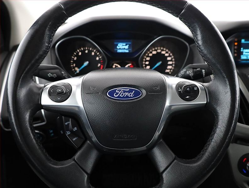 Ford Focus (2013) 1.0 EcoBoost, Serv.kniha - fotka 8 z 15