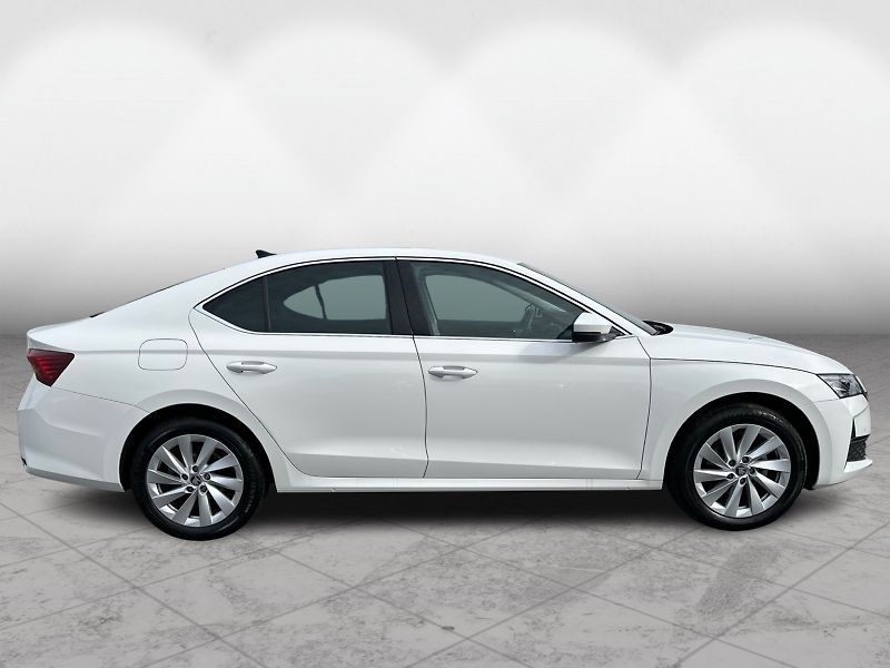 Škoda Octavia 1,5 TSI / 110 kW TOP Selection - fotka 7 z 25