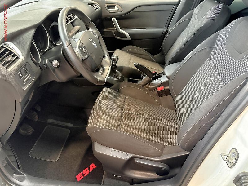 Citroën DS4 (2014) 1.6 VTi, AC, tempo, park - fotka 9 z 15