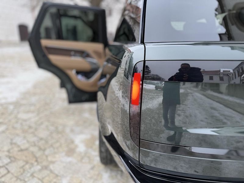 Land Rover Range Rover (2022) 3.0 D6H,FACELIFT ,TOP - fotka 11 z 55