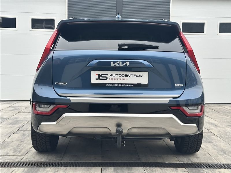 Kia Niro 1,6 GDI PHEV 184PS  Spirit A/T - fotka 9 z 54