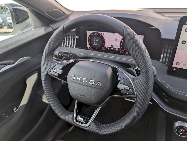 Škoda Superb (2026) Combi 2,0 TDI / 142 kW DSG 4x4 - fotka 16 z 30
